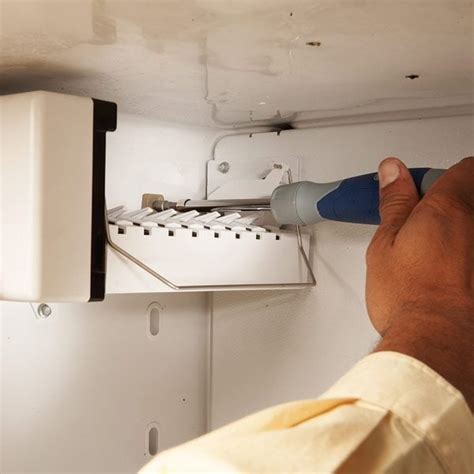 Ice Maker Troubleshooting: How to Fix an Ice Maker 